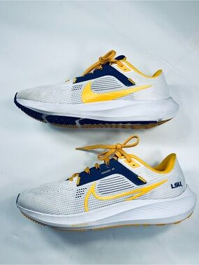 Nike Air Zoom Pegasus 40 LSU Tigers PE Men’s:9 DZ5959-100 Running Sneakers NEW